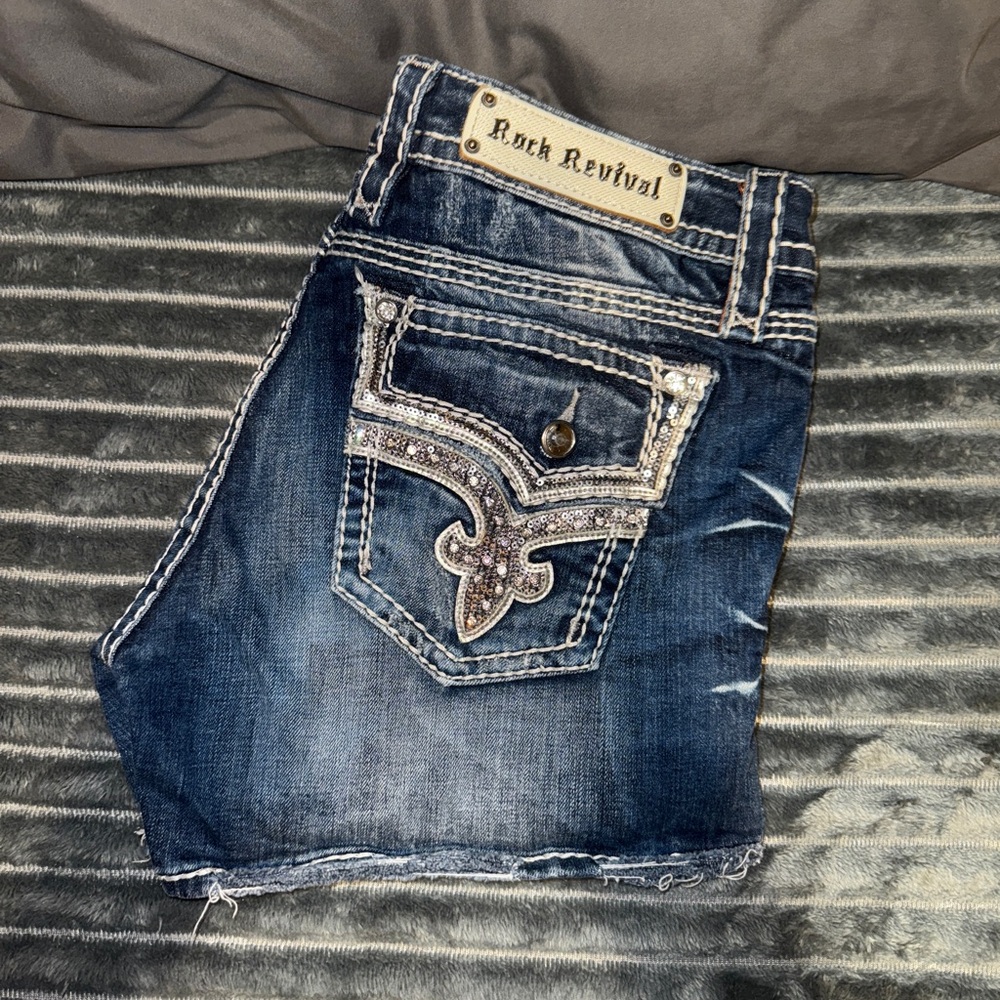 Rock Revival Shorts sz 31